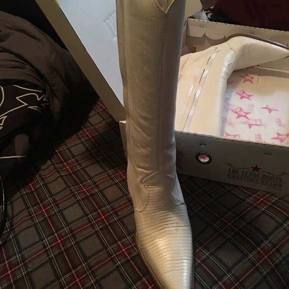 Women’s alligator tall boots size 10 - Picture 2 of 2